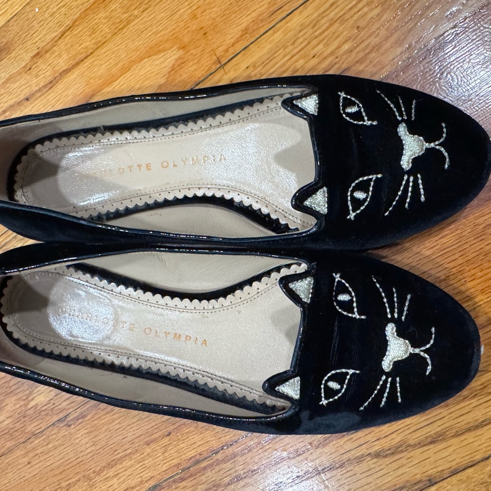 Charlotte Olympia Velvet Kitty Flats Size 35 1/2